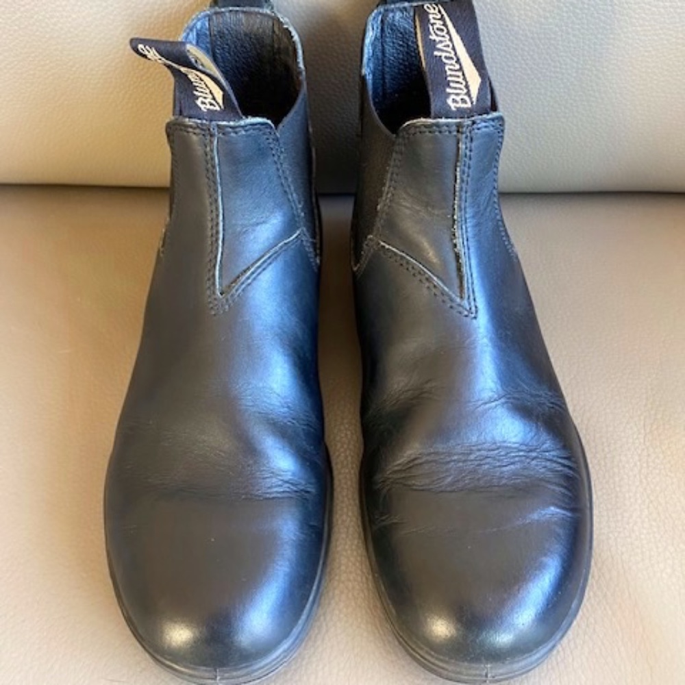 Blundstone Classic Chelsea #558 black leather boots AU5/US 8 W/US 6 M unisex